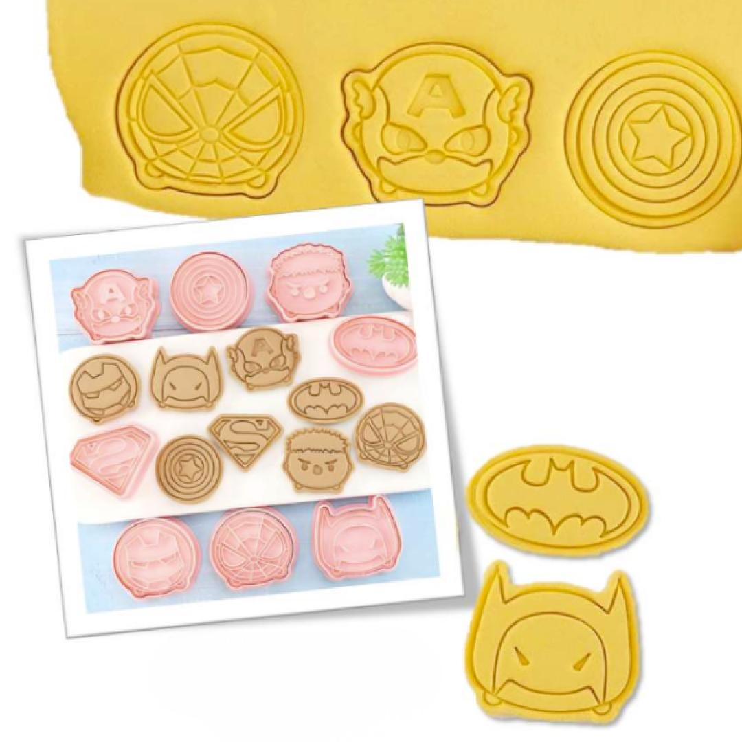 Cortador/Expulsor Superhéroes 8 piezas